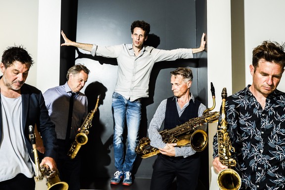 Nyk de Vries & Artvark Saxophone Quartet