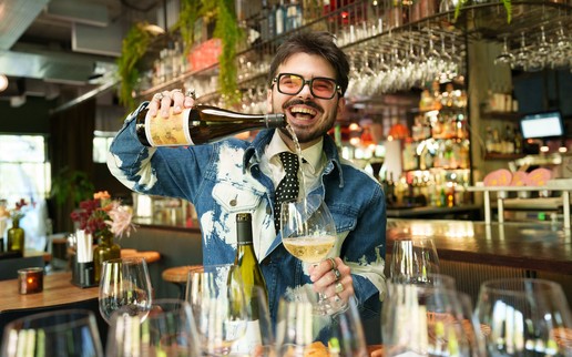 Lowlands Wijnbar met Cesar Majorana Lowlands Wijnbar met Cesar Majorana